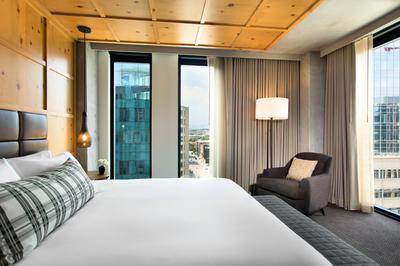 Guest room