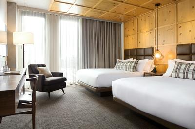 Guest room