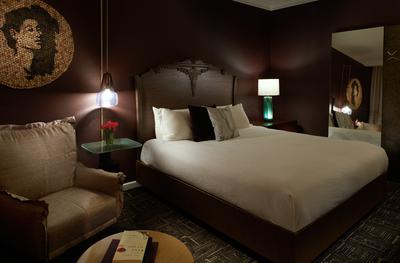 Guest room