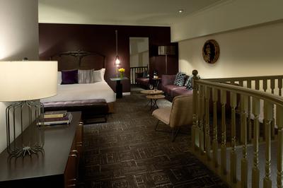 Guest room