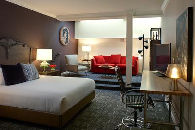Guest room