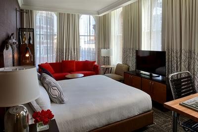 Guest room
