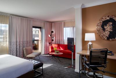 Guest room