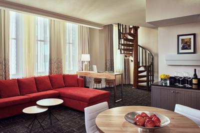 Suite