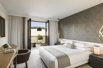 1 King Premium Furnished Terrace