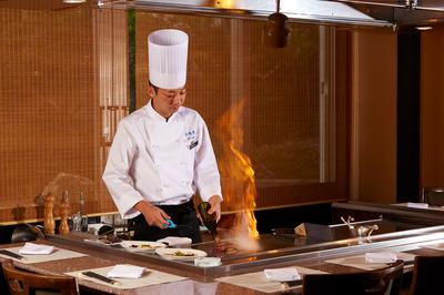 Teppanyaki Omoto Restaurant