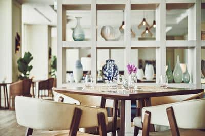 Club Lounge