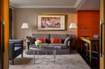 1-Bedroom Suite