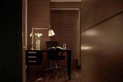 Deluxe Suite Cathedral View