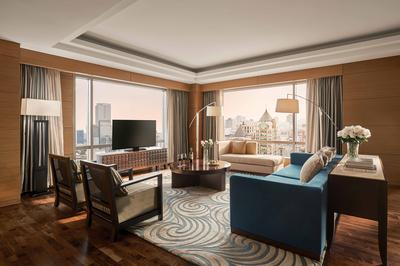 Executive Suite Cathedral View