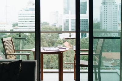 Three-Bedroom Apartment Cathedral View