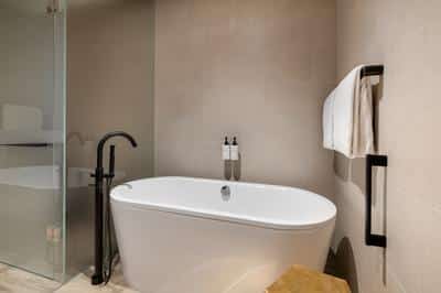 1 King Junior Suite City View Lounge Access