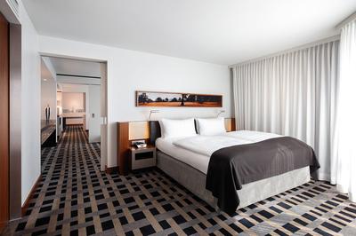 Signature Suite