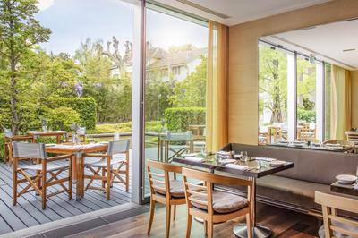Le Woods restaurant