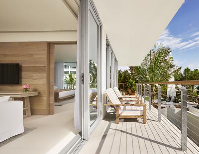 Bungalow Pool View Suite