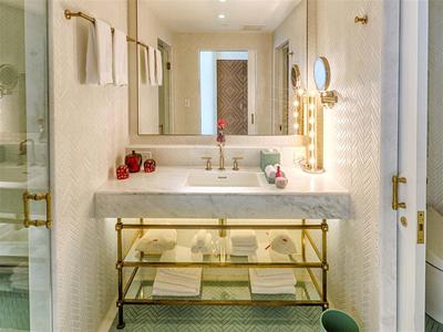 Bay View Room