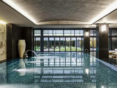 Spa - Indoor Pool