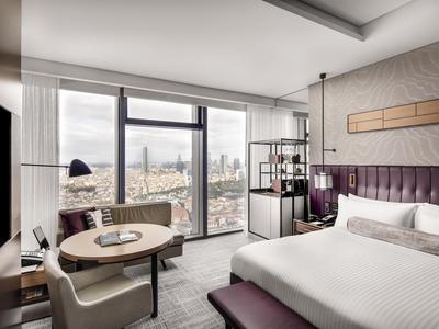 Fairmont Skyline