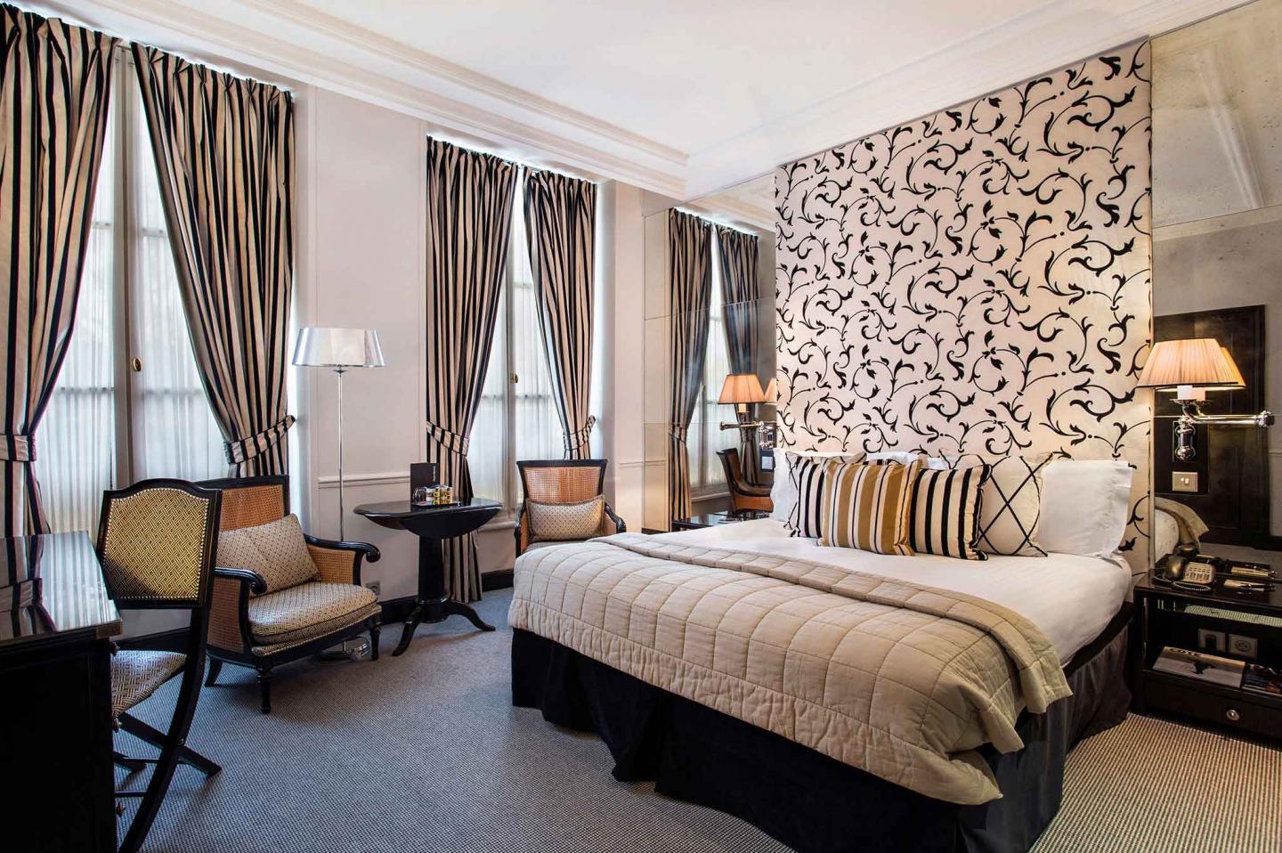 Grand Deluxe Room