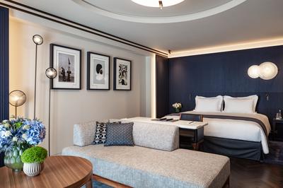 Junior Suite with Balcony