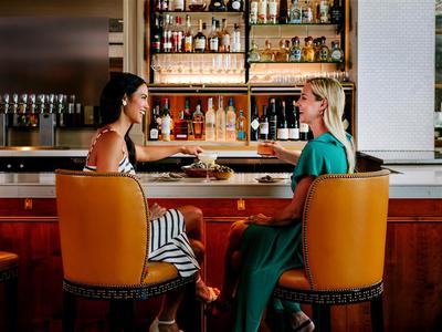 Bar Lounge