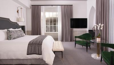 Alcazar Suite