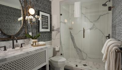 Almeria Guestroom