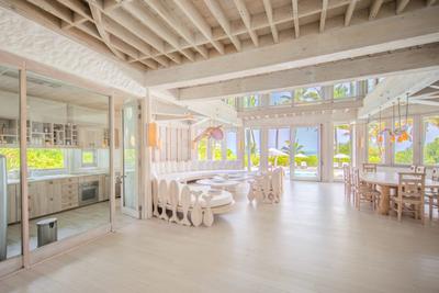 4 Bedroom Island Reserve with Slide