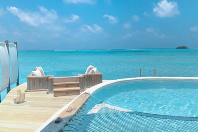 3 Bedroom Water Retreat with Slide