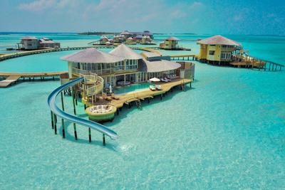 3 Bedroom Water Retreat with Slide