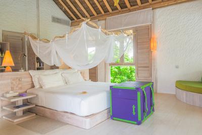 4 Bedroom Island Reserve with Slide