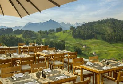 Verneba Restaurant & Bar