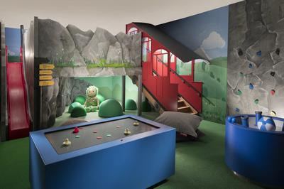 Kids Club
