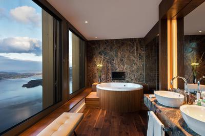 Royal Suite