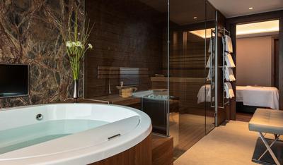 Royal Suite