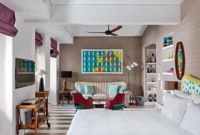 Comfort Suite - with Private Courtyard