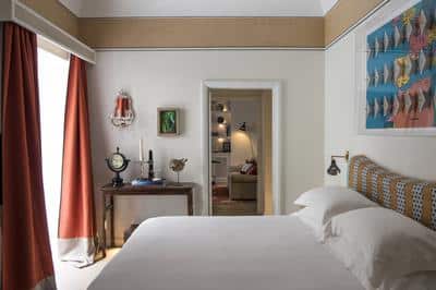 Comfort Suite - with Private Courtyard