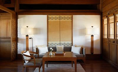 Courtyard Suite