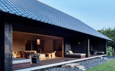 Nagi Villa / Tsuki Villa