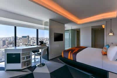 Mega Corner Guest Room