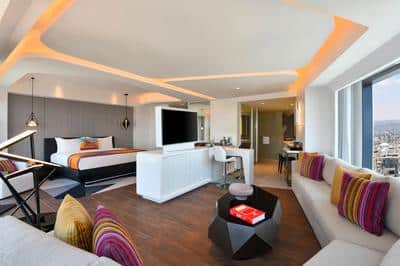 W Suite