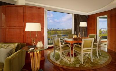 Penthouse Suite