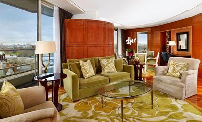 Penthouse Suite