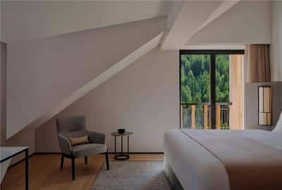 Dolomites Suite