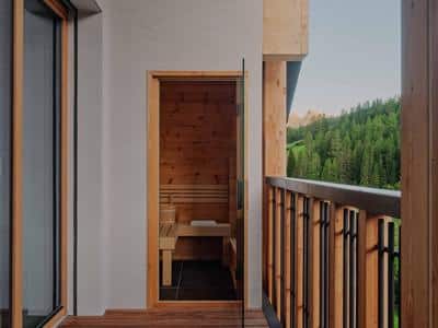 Dolomites Suite