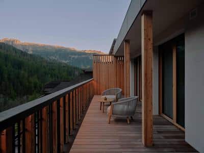 Dolomites Suite