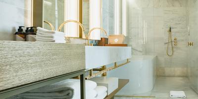 2-Bedroom Almanac Suite