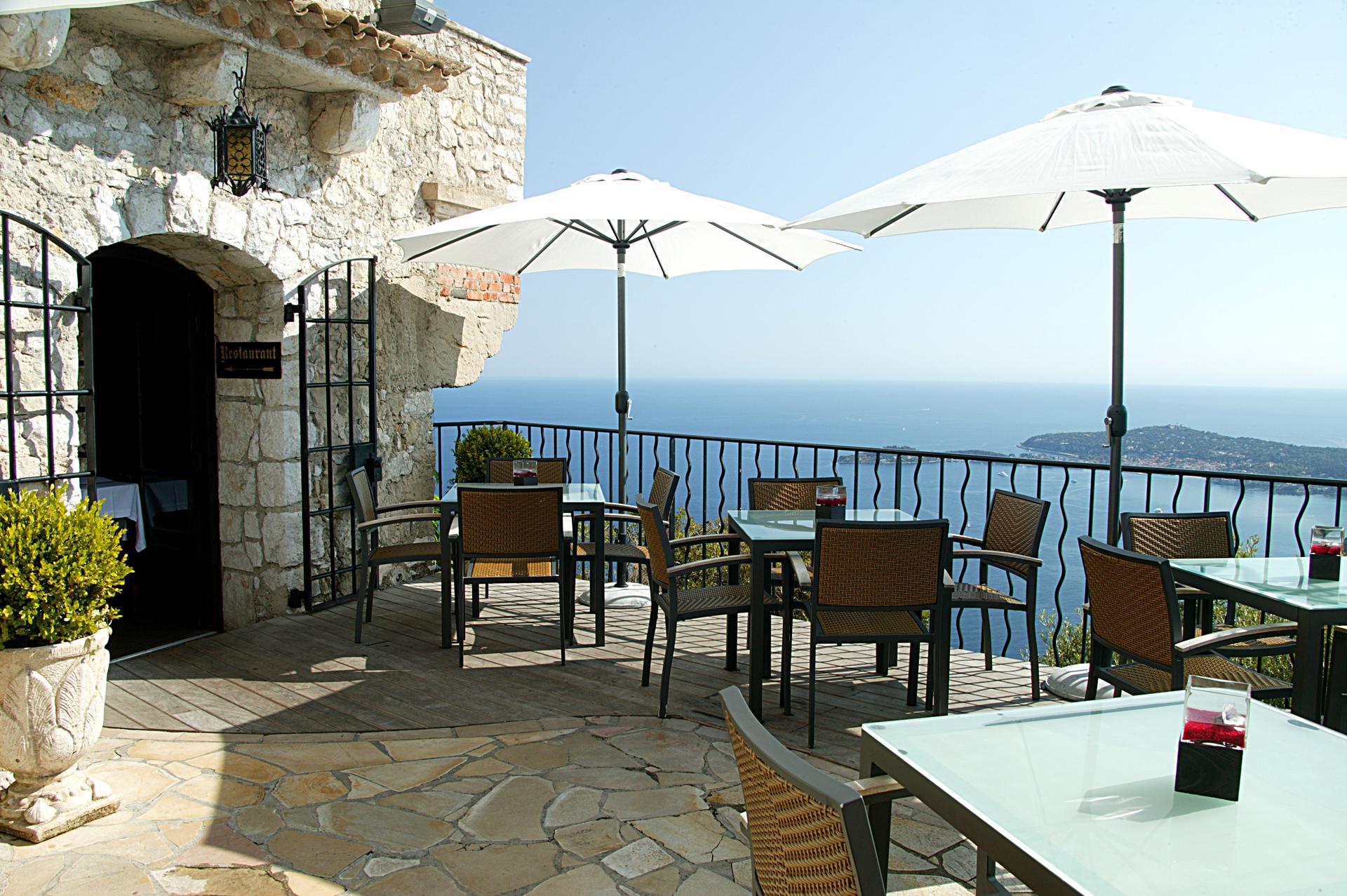 Restaurant Terrace