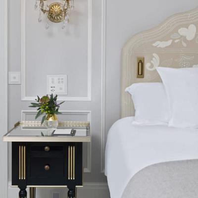 Signature Lake Double Room with Balcony