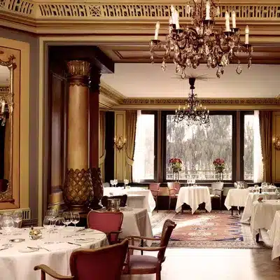 Le Relais